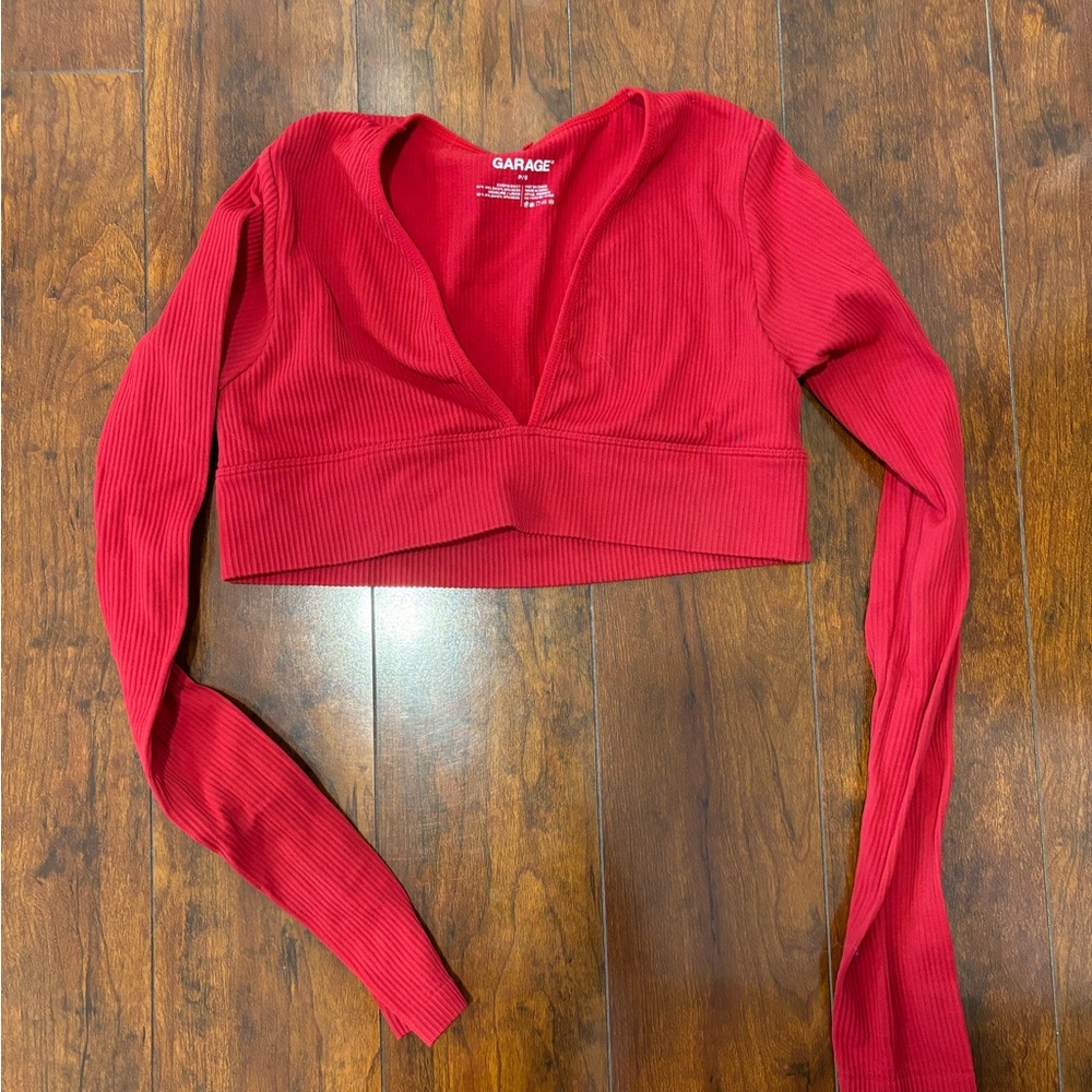 Garage cropped long sleeve shirt